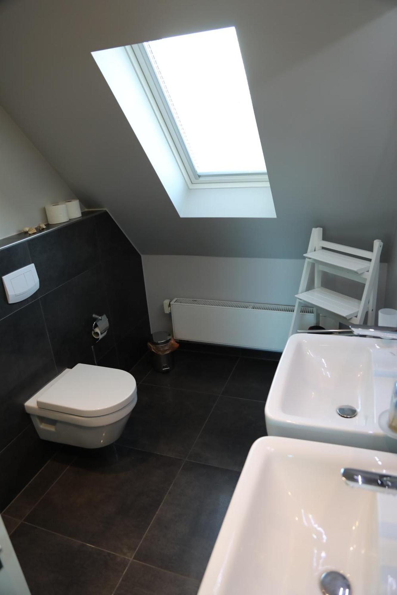 Eine Sehr Gemuetliche Dachgeschoss Ferienwohnung Ihlow  Exterior foto
