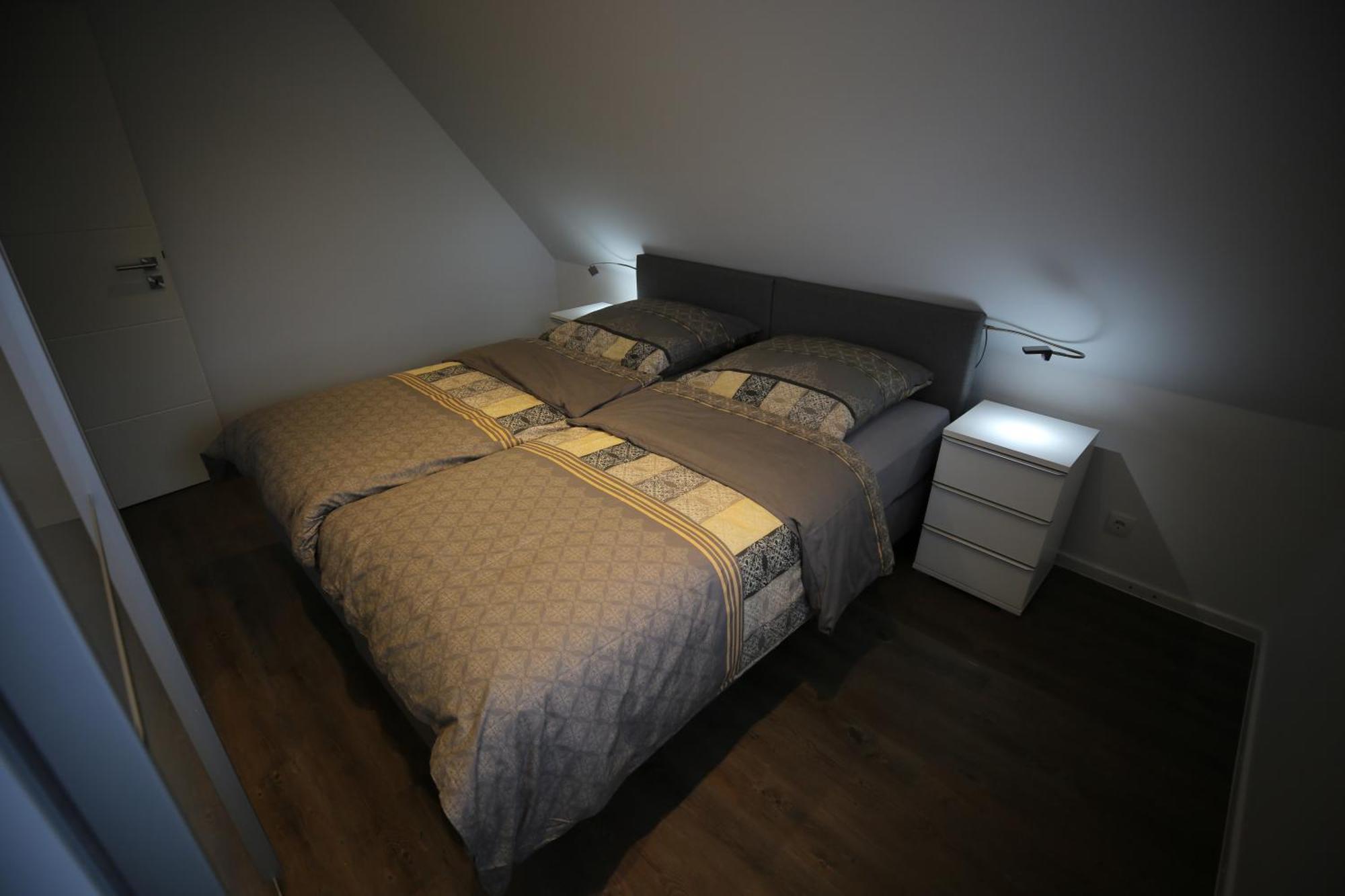 Eine Sehr Gemuetliche Dachgeschoss Ferienwohnung Ihlow  Exterior foto
